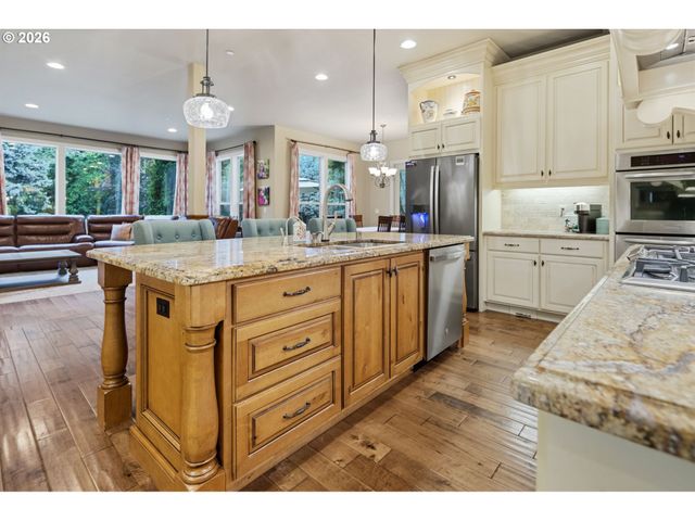4119 Nw Jasmine St, Camas, WA 98607