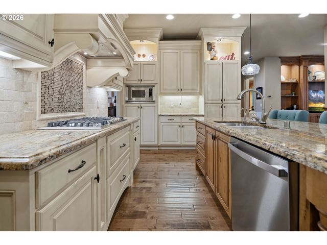 4119 Nw Jasmine St, Camas, WA 98607