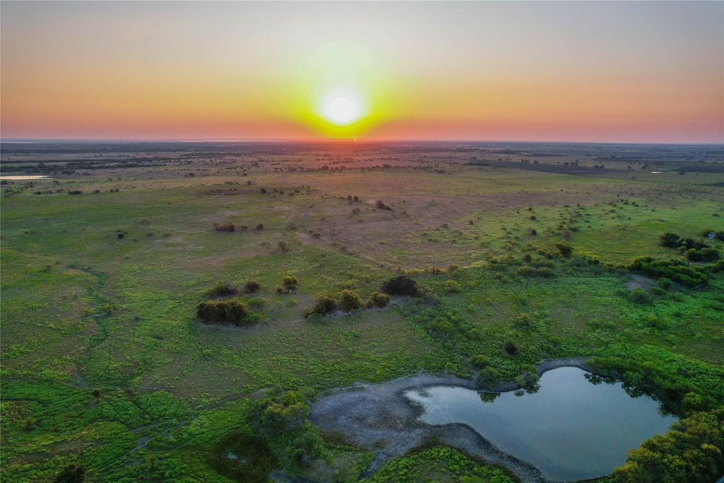 Unk CR 3210, Clifton, TX 76634