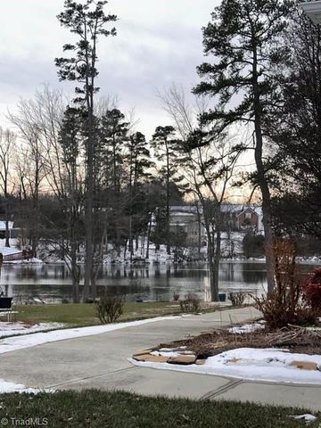 2202 McLaughlin Drive, Greensboro, NC 27406