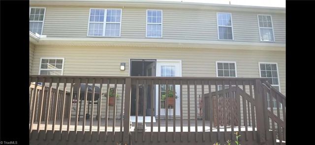 2202 McLaughlin Drive, Greensboro, NC 27406