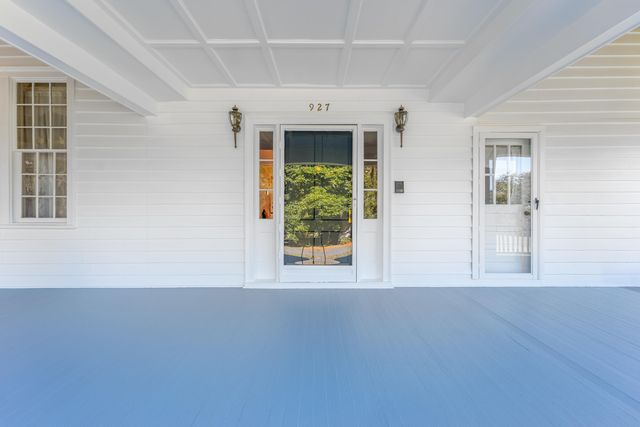 927 Fishburne Road, Pinopolis, SC 29469