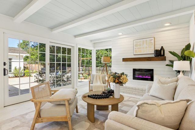 13120 Via Madronas Drive, Saratoga, CA 95070