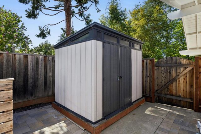 13120 Via Madronas Drive, Saratoga, CA 95070