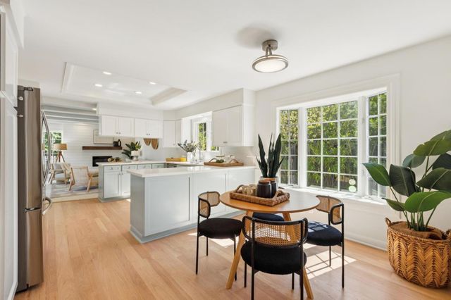 13120 Via Madronas Drive, Saratoga, CA 95070