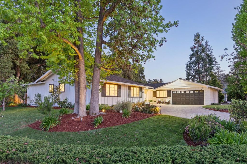 13120 Via Madronas Drive, Saratoga, CA 95070