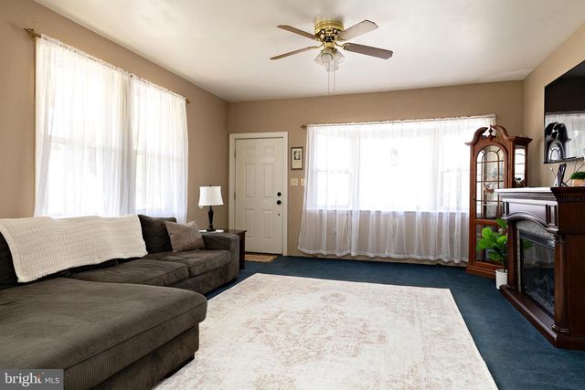 408 ST JOHN, Gloucester City, NJ 08030