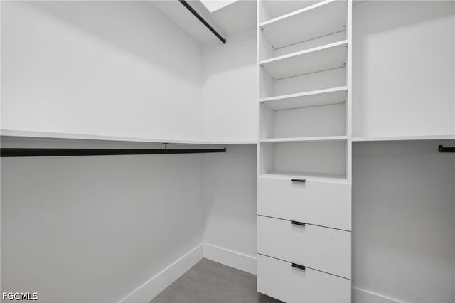 1715 SW 4th ST, Cape Coral, FL 33991