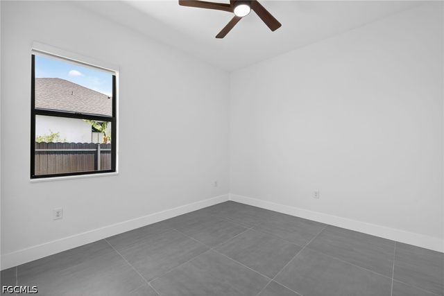 1715 SW 4th ST, Cape Coral, FL 33991