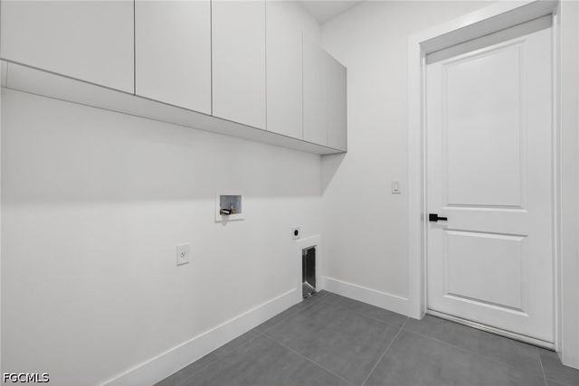 1715 SW 4th ST, Cape Coral, FL 33991