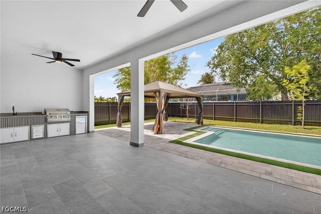 1715 SW 4th ST, Cape Coral, FL 33991