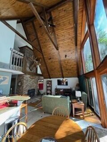 599 S Shore Road, Gloversville, NY 12078