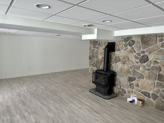 599 S Shore Road, Gloversville, NY 12078