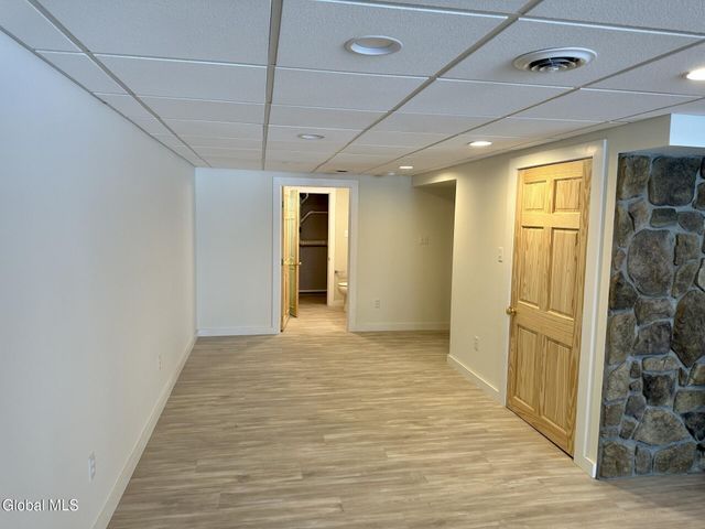 599 S Shore Road, Gloversville, NY 12078