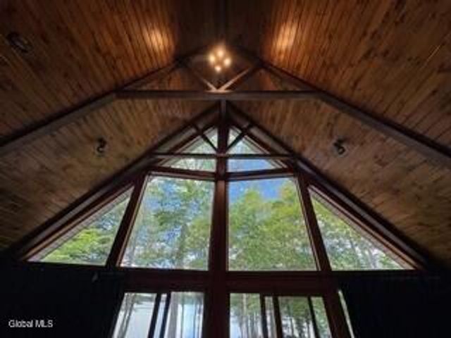 599 S Shore Road, Gloversville, NY 12078