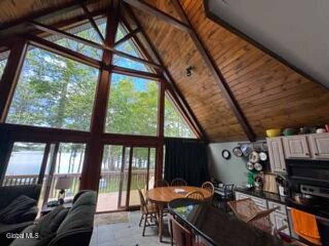 599 S Shore Road, Gloversville, NY 12078