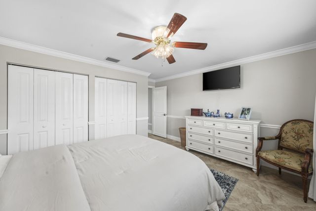 992 NW 83RD Drive, Coral Springs, FL 33071