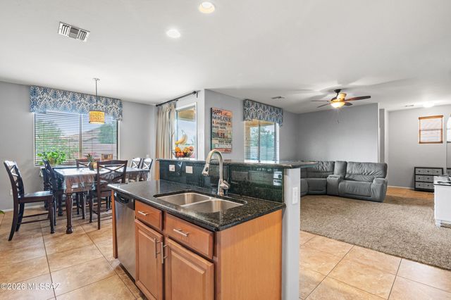 7069 W Fall Haven Way, Tucson, AZ 85757