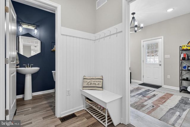 2705 BOX ELDER CT, Harrisburg, PA 17112