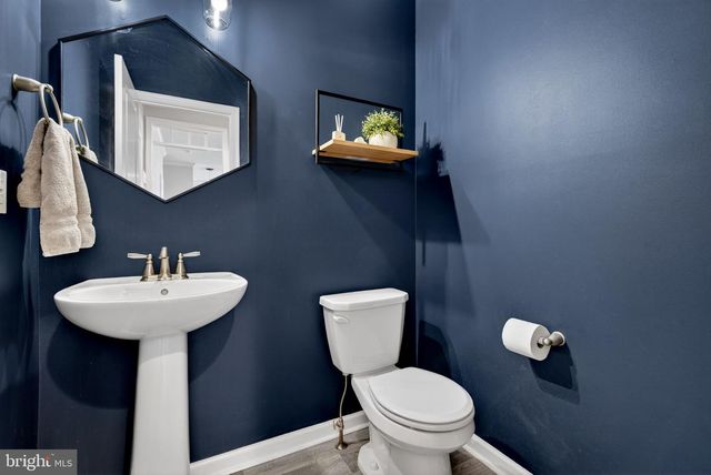 2705 BOX ELDER CT, Harrisburg, PA 17112