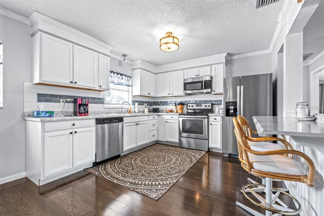 4742 CYPRESS DRIVE, Lake Wales, FL 33898