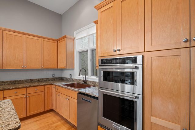 517 River Street Street, Minneapolis, MN 55401