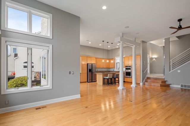 517 River Street Street, Minneapolis, MN 55401