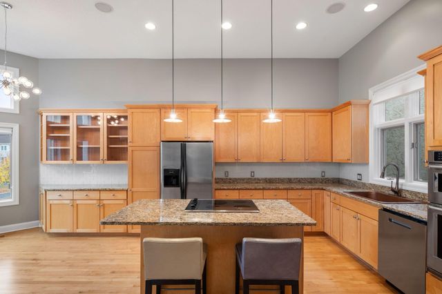 517 River Street Street, Minneapolis, MN 55401