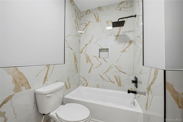 15 Manchester Road, Rock Hill, NY 12775