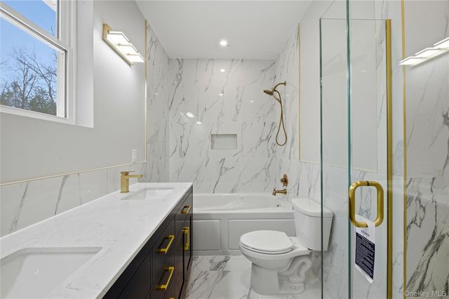 15 Manchester Road, Rock Hill, NY 12775