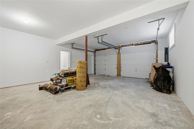 15 Manchester Road, Rock Hill, NY 12775