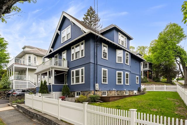 45 Hillside 2, Arlington, MA 02476