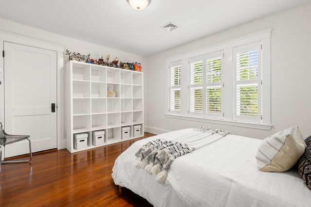 45 Hillside 2, Arlington, MA 02476