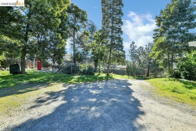 4058 Treat Boulevard, Concord, CA 94518