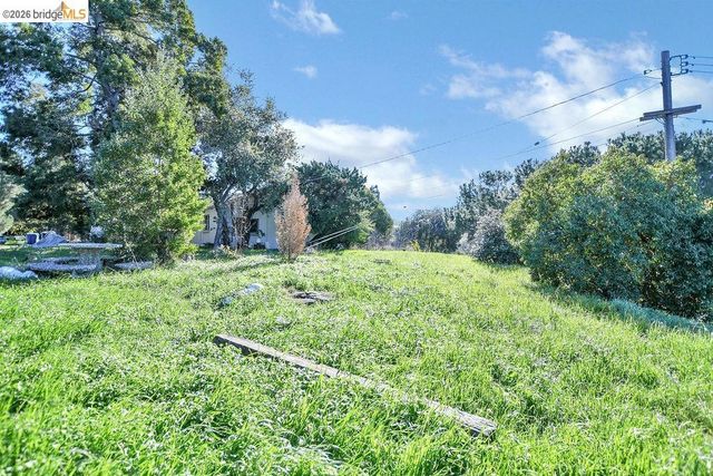 4058 Treat Boulevard, Concord, CA 94518