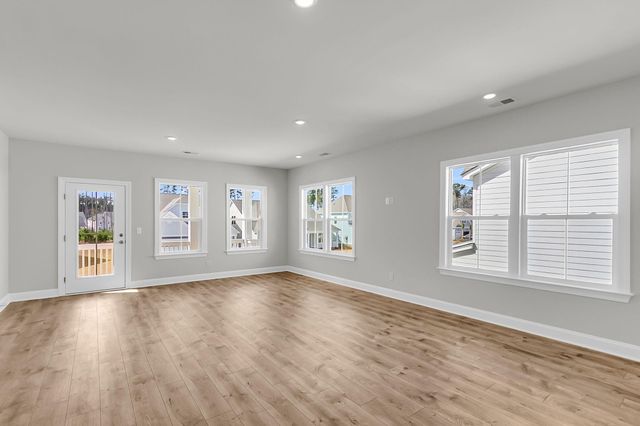 726 Maynard Lane, Summerville, SC 29486