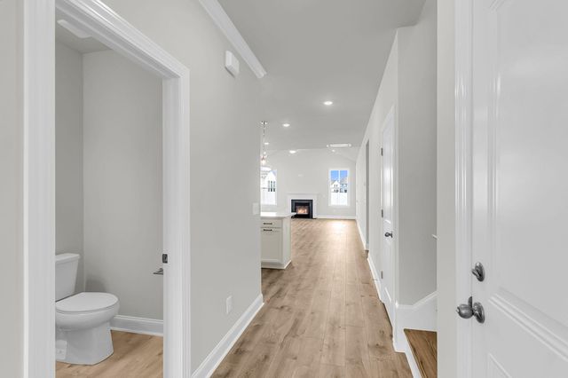 726 Maynard Lane, Summerville, SC 29486