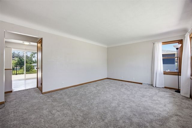1621 47th st NE, Cedar Rapids, IA 52402