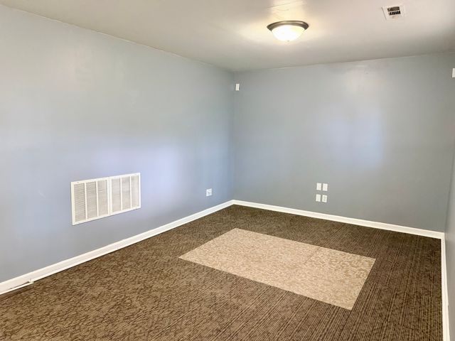 3324 Eastern Avenue, Davenport, IA 52807