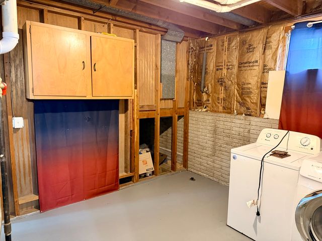 3324 Eastern Avenue, Davenport, IA 52807