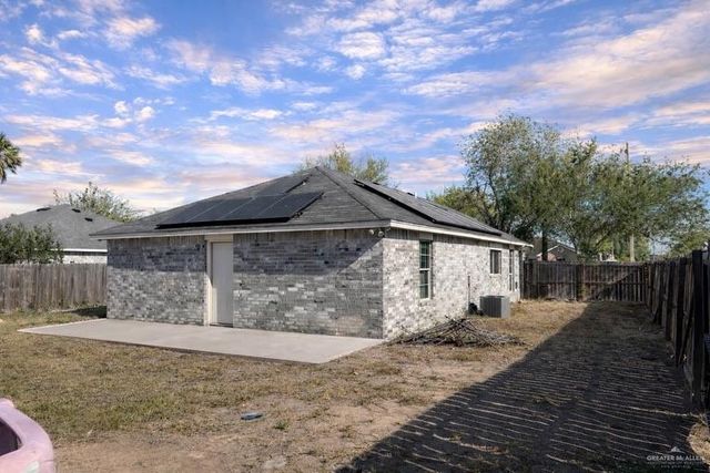 2706 Honolulu Drive, Weslaco, TX 78596