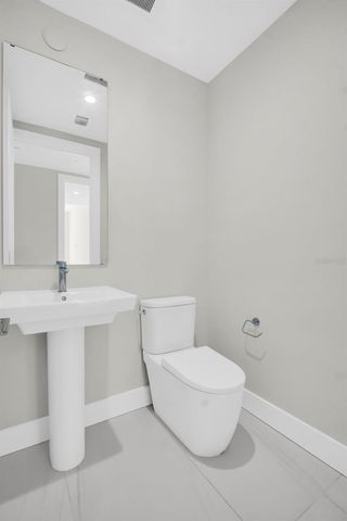 275 1ST AVENUE S 3304, St Petersburg, FL 33701