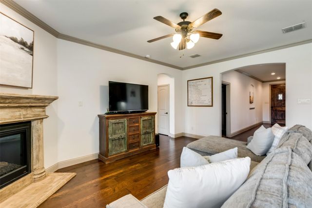 816 Meadow Lake Lane 5, Little Elm, TX 75068