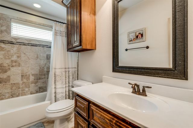 816 Meadow Lake Lane 5, Little Elm, TX 75068