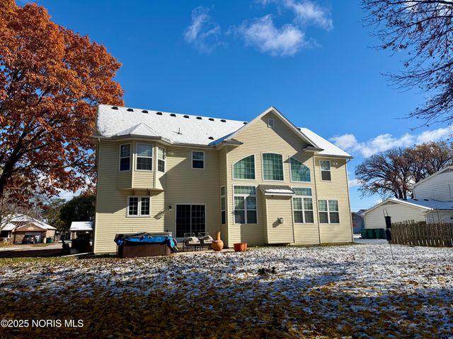 333 Colony Road, Rossford, OH 43460