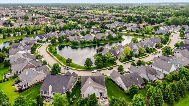 15669 Bethpage Trail, Carmel, IN 46033