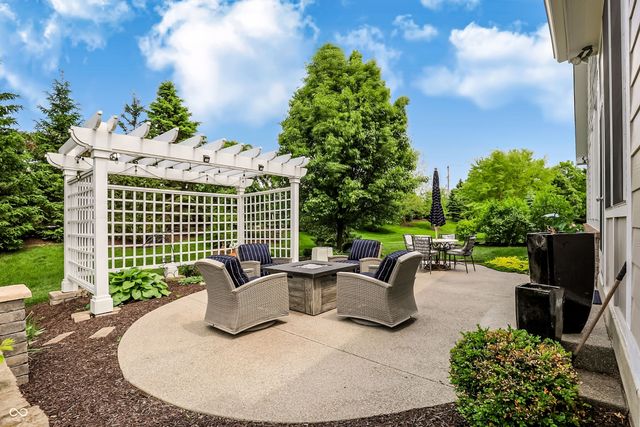 15669 Bethpage Trail, Carmel, IN 46033