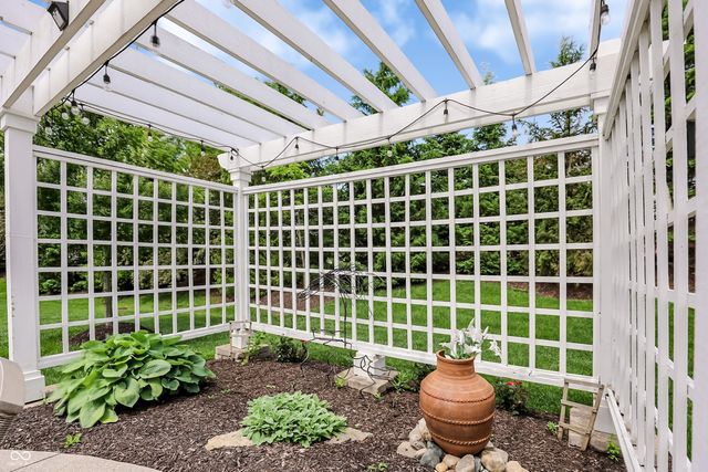 15669 Bethpage Trail, Carmel, IN 46033