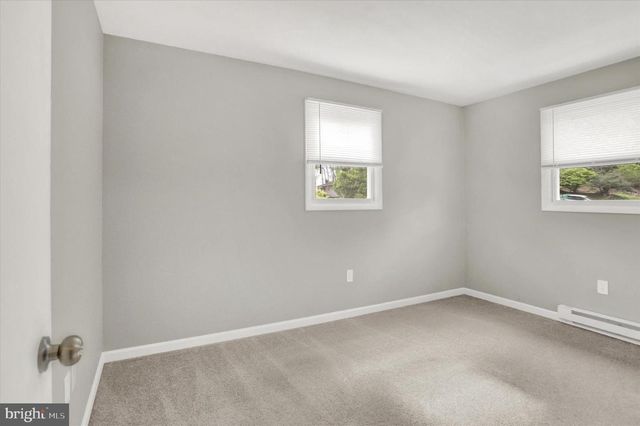 90 SUGAR MAPLE DR, Etters, PA 17319