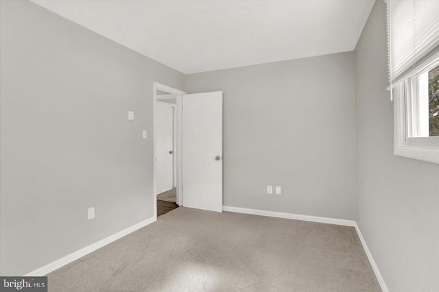 90 SUGAR MAPLE DR, Etters, PA 17319